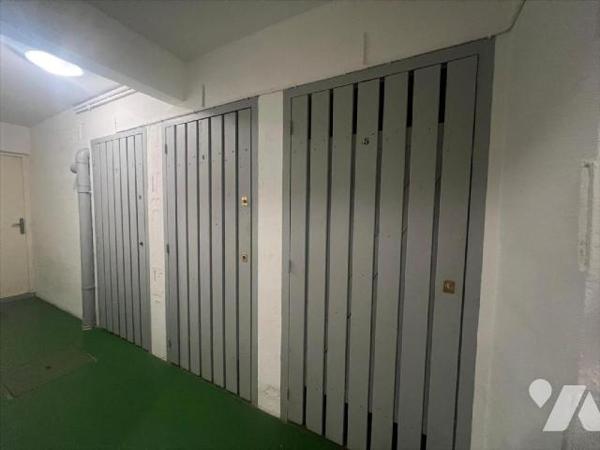 Situé à Biarritz,- quartier de Larochefoucauld, proche du Golf, dans une résidence calme et bie...