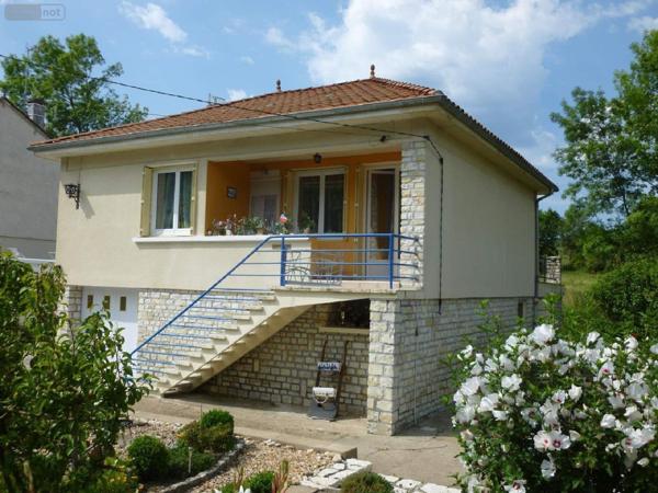 Maison à vendre à Ribérac en Dordogne (24600), ref : 077/1074