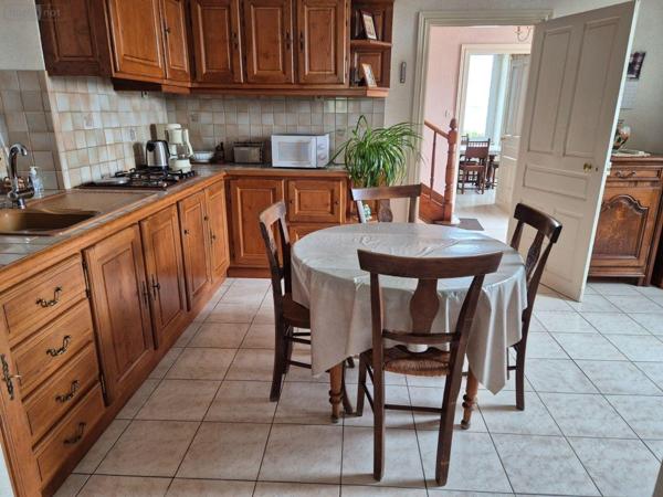 Maison à vendre à Saint-Pol-de-Léon dans le Finistère (29250), ref : 29104-MAIS1112