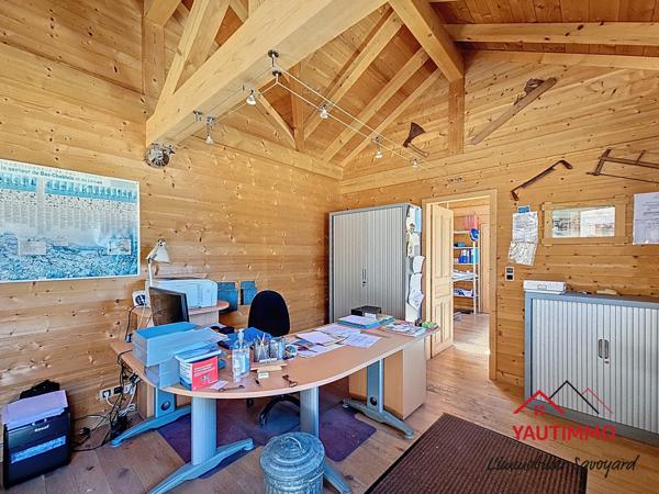 Villard (74420) Chalet plain-pied de 35 m² avec terrain – idéal profession libérale ou investissement locatif à Villard (7442