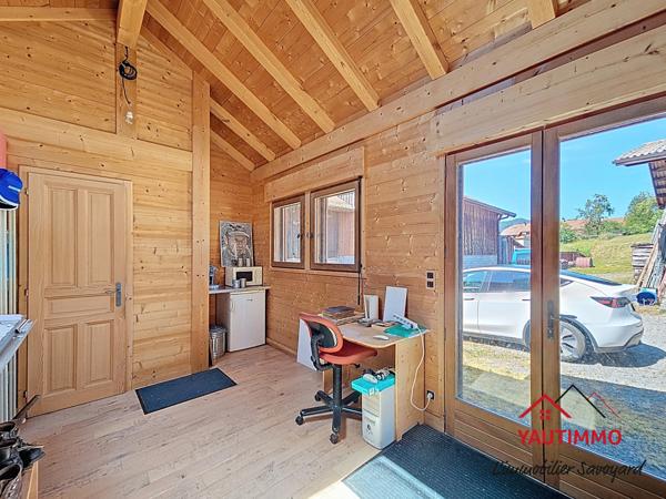 Villard (74420) Chalet plain-pied de 35 m² avec terrain – idéal profession libérale ou investissement locatif à Villard (7442