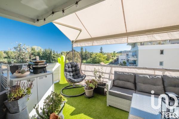 Appartement à vendre 3 pièces 62 m² Mandelieu-la-Napoule