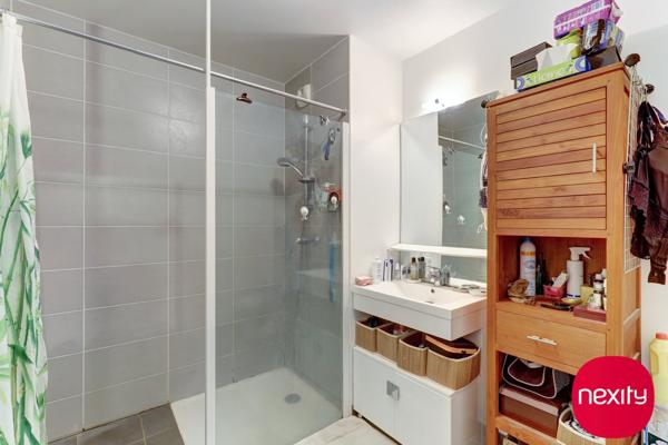 Appartement avec balcon et 2 parkings