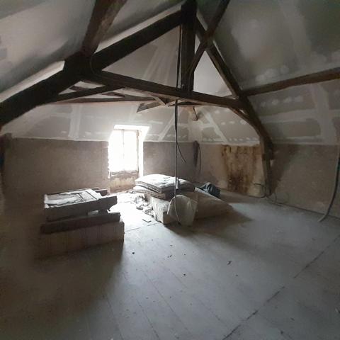Maison familiale avec jardin de 4000m², à Saint Marcel (36)