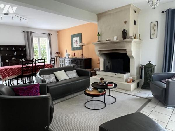 AVILLY SAINT LEONARD- maison 4 chambres 150 m2