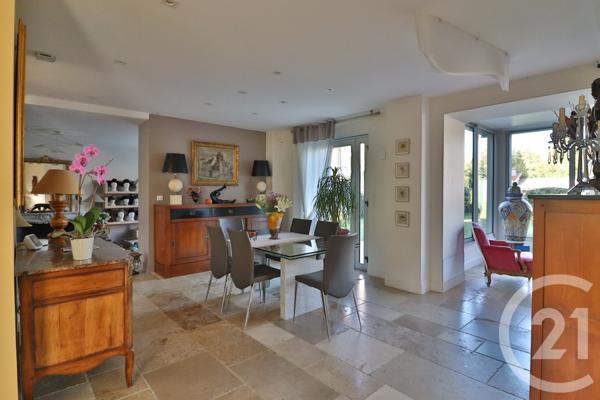 Maison à vendre  7 pièces - 245 m2 ETRECHY - 91