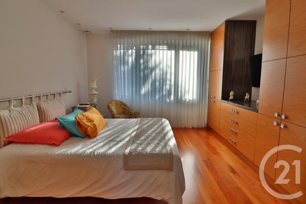 Maison à vendre  7 pièces - 245 m2 ETRECHY - 91