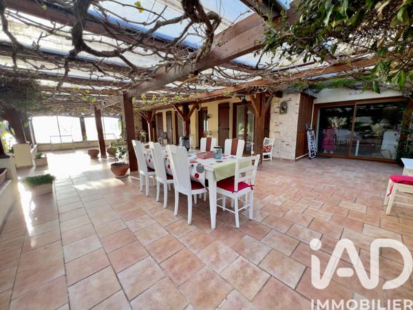 Maison à vendre 6 pièces 134 m² Saint-Pierre-de-Clairac