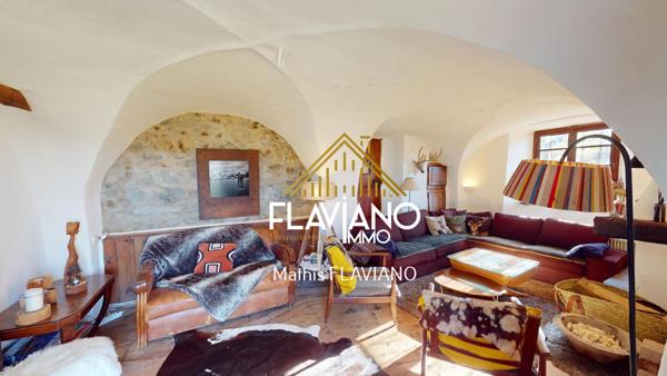 Barcelonnette (04400) ANCIENNE FERME RÉNOVÉE