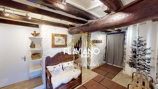 Barcelonnette (04400) ANCIENNE FERME RÉNOVÉE