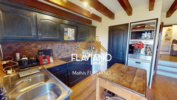 Barcelonnette (04400) ANCIENNE FERME RÉNOVÉE