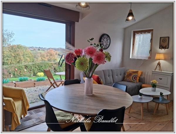 Saint-Symphorien (72240) Chalet en bois 3 pièces avec vue imprenable sur la campagne