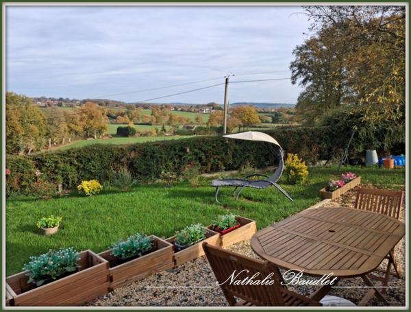 Saint-Symphorien (72240) Chalet en bois 3 pièces avec vue imprenable sur la campagne