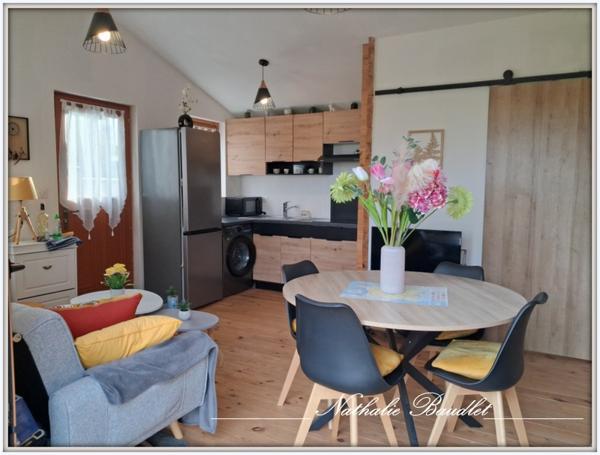 Saint-Symphorien (72240) Chalet en bois 3 pièces avec vue imprenable sur la campagne