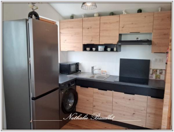 Saint-Symphorien (72240) Chalet en bois 3 pièces avec vue imprenable sur la campagne