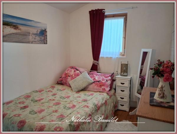 Saint-Symphorien (72240) Chalet en bois 3 pièces avec vue imprenable sur la campagne