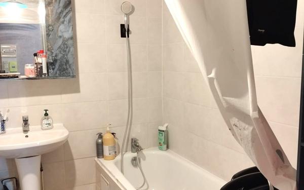 Appartement à louer    3 pièces •  Saint-Symphorien-d'Ozon