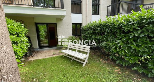 Location Studio 24.27 m² - Sceaux 92330