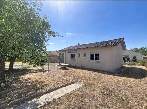 Maison à vendre 97 000 € La Roche-Chalais 4 p 65 m² DPE E