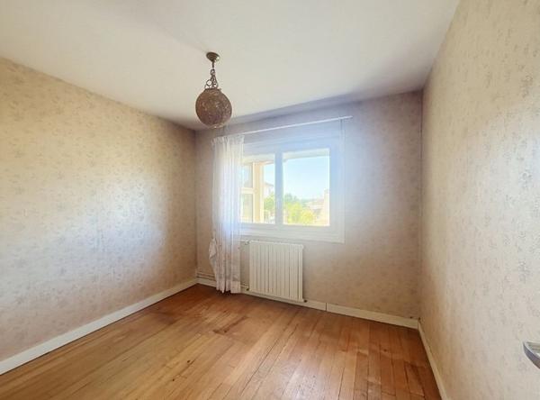 Maison à vendre 97 000 € La Roche-Chalais 4 p 65 m² DPE E