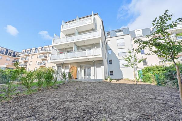 Appartement 4 pièces à vendre avec un beau jardin de 182m2