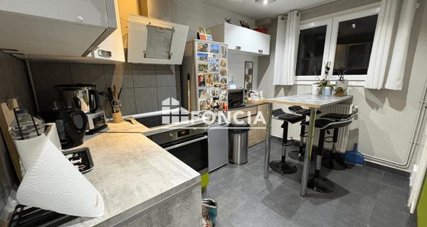 À vendre Appartement 4 pièces 69 m² - Tarbes 65000