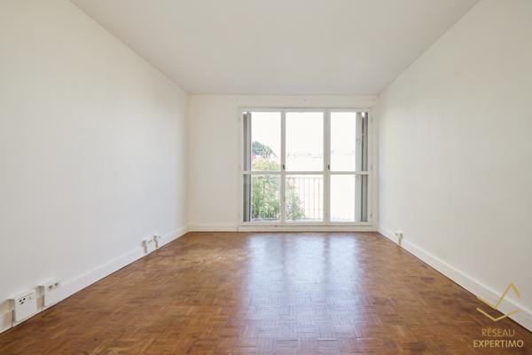 Villejuif (94800) Charmant appartement traversant