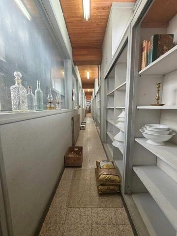 Ensemble immobilier composé de 4 appartements et 300 m² de murs commerciaux LIBRES + jardin