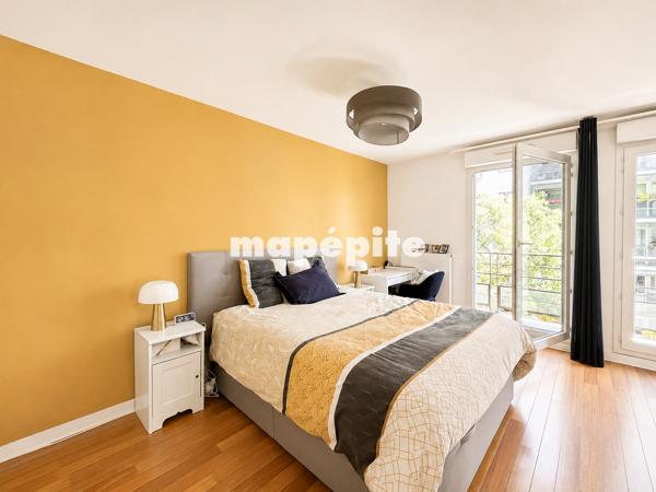 Appartement
         3 pièces
        - 100 m² Exclusivité 649 000 € *