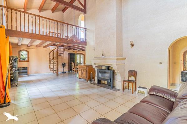 Maison 416 960 € Villenave-d'Ornon 6 p 153 m² DPE D