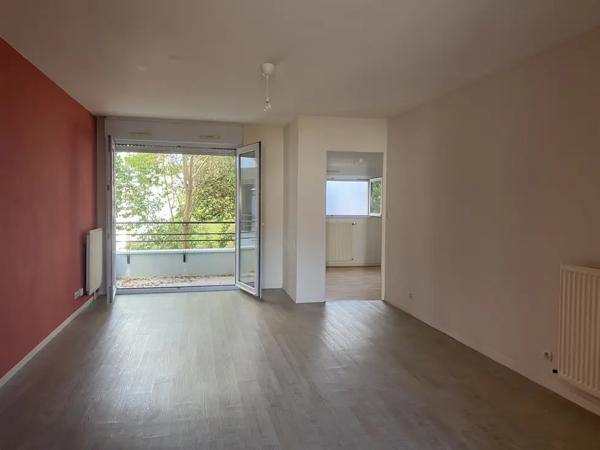 Grand appartement T2 BOURG SAINT - HERBLAIN