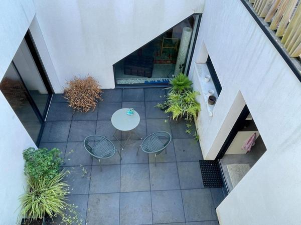 BAYONNE, Maison de ville contemporaine de 181m²