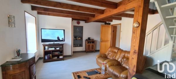 Immeuble à vendre 280 m² Fougerolles-Saint-Valbert