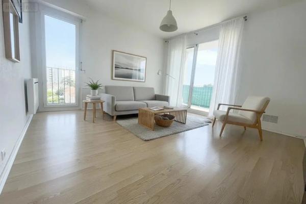 Achat - Appartement | Appartement rénové Le Bouscat 33110 3 pièces 62 m 2