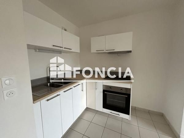 Location Appartement 3 pièces 58.15 m² - 16 AVENUE BREBANT Reims 51100