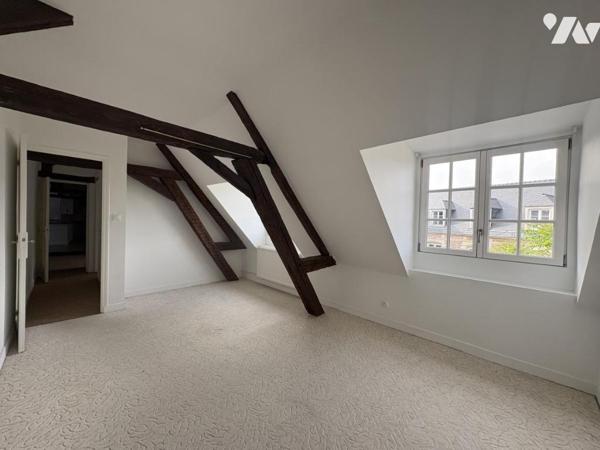 Appartement de standing 3 chambres, place de parking secteur Cathédrale LAON (02000)