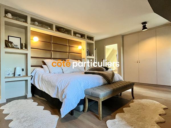 Vente Maison226 m² - 7 Pièces - CARENTAN LES MARAIS (50500)