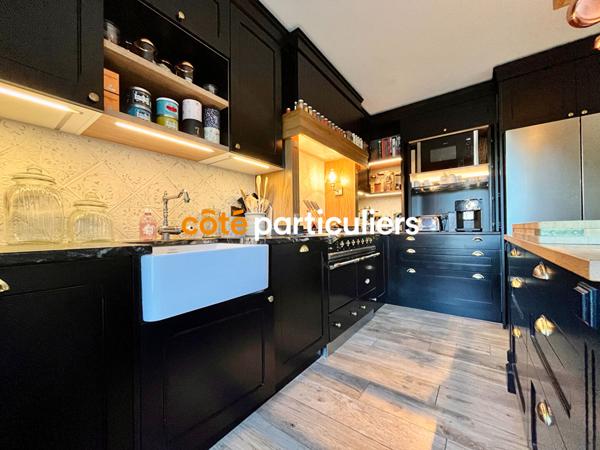 Vente Maison226 m² - 7 Pièces - CARENTAN LES MARAIS (50500)