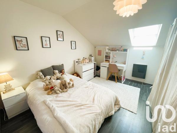 Maison à vendre 6 pièces 160 m² Saint-Gibrien