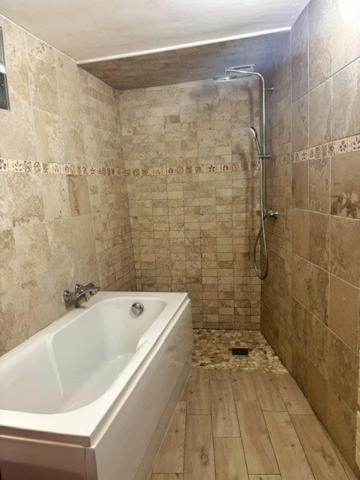 Maison de ville 145m² avec piscine et dépendance