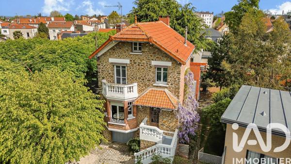Maison à vendre 7 pièces 243 m² Le Raincy
