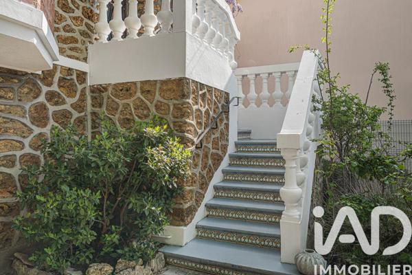 Maison à vendre 7 pièces 243 m² Le Raincy
