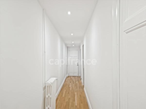 Appartement avec terrasse et parking sécurisé