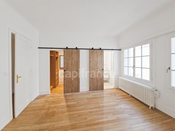 Appartement avec terrasse et parking sécurisé
