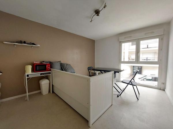 Appartement Nantes 3 pièce(s) 61.79 m2 meublé avec stationnement