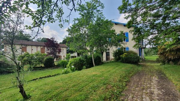 Immense maison à acheter 150500 € à Hagetmau Immense maison à acheter 150500 € à Hagetmau