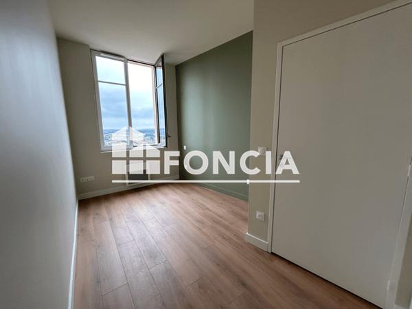 Location Appartement 3 pièces 63.8 m² - 3 RUE DU CHAT Angouleme 16000
