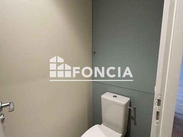 Location Appartement 3 pièces 63.8 m² - 3 RUE DU CHAT Angouleme 16000