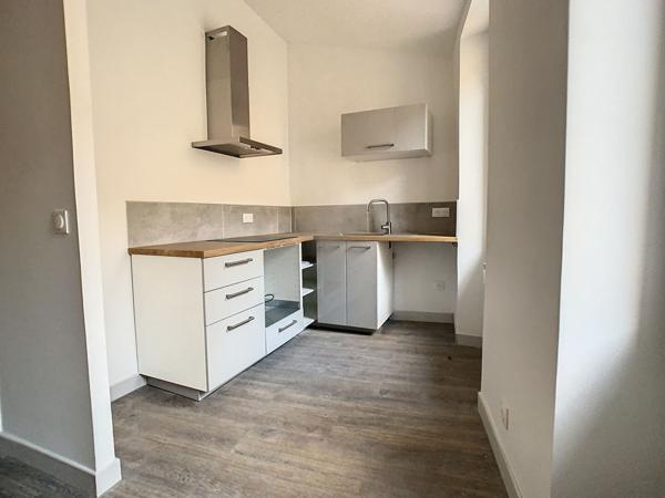 Appartement Marseille 1 pièce(s) 31 m2