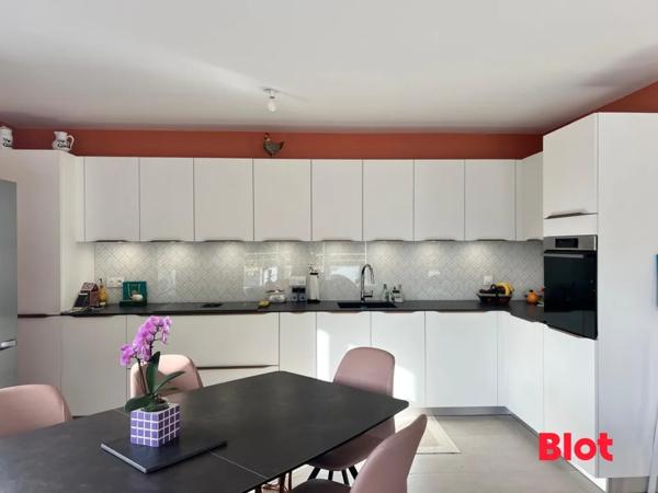 Appartement 4 pièce(s)